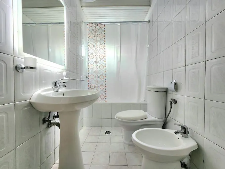 Apartment Colosseo Gemtirana W/24H Checkin Albania